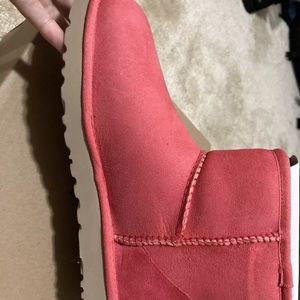 New in box Ugg classic mini II size 9
